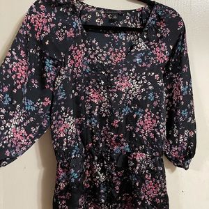 Banana Republic Beautiful Blouse